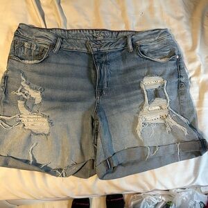 Edgely Plus size Ripped Jean Shorts with lace backing